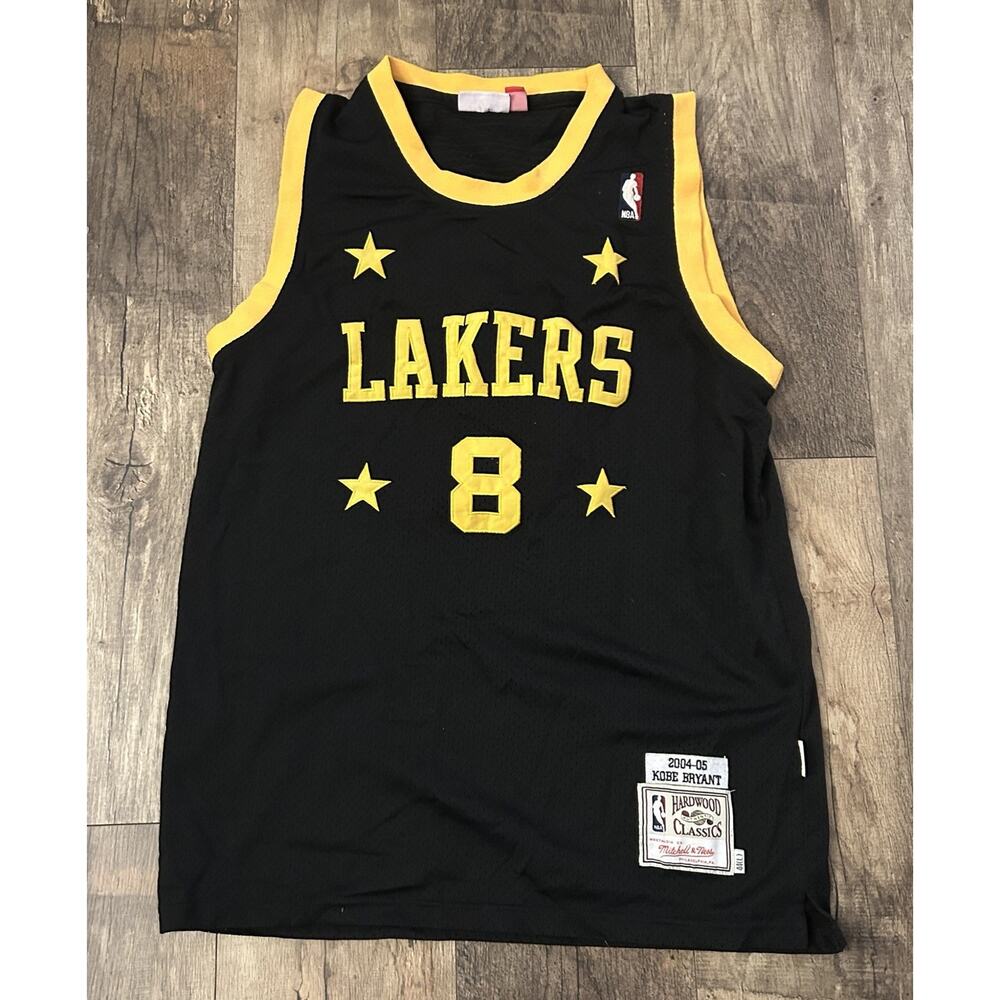Mitchell & Ness NBA LA Lakers Black Mamba Kobe Bryant 2004-05 Throwback Jersey
